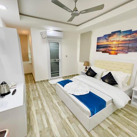 Marine Holiday Hulhumale Exterior photo